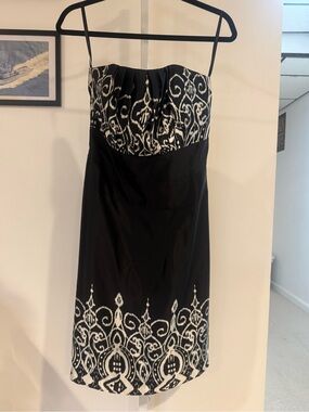 White House Black Market Black & White 
 Patterned Cocktail Dress